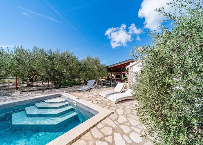 House Ivan With Heated Pool * Blato (Korcula)