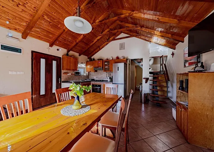 House Ivan With Heated Pool Blato (Korcula)