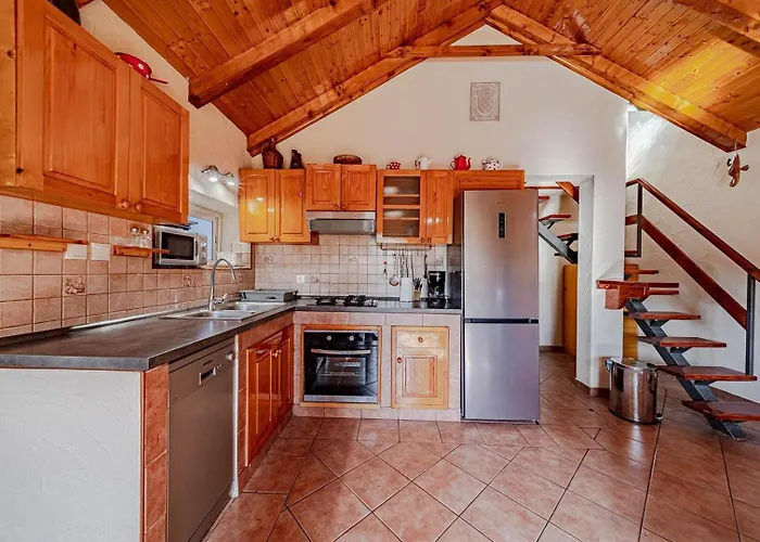 House Ivan With Heated Pool *