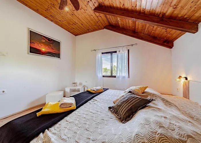 House Ivan With Heated Pool Blato (Korcula)