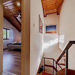 House Ivan With Heated Pool Vikendica